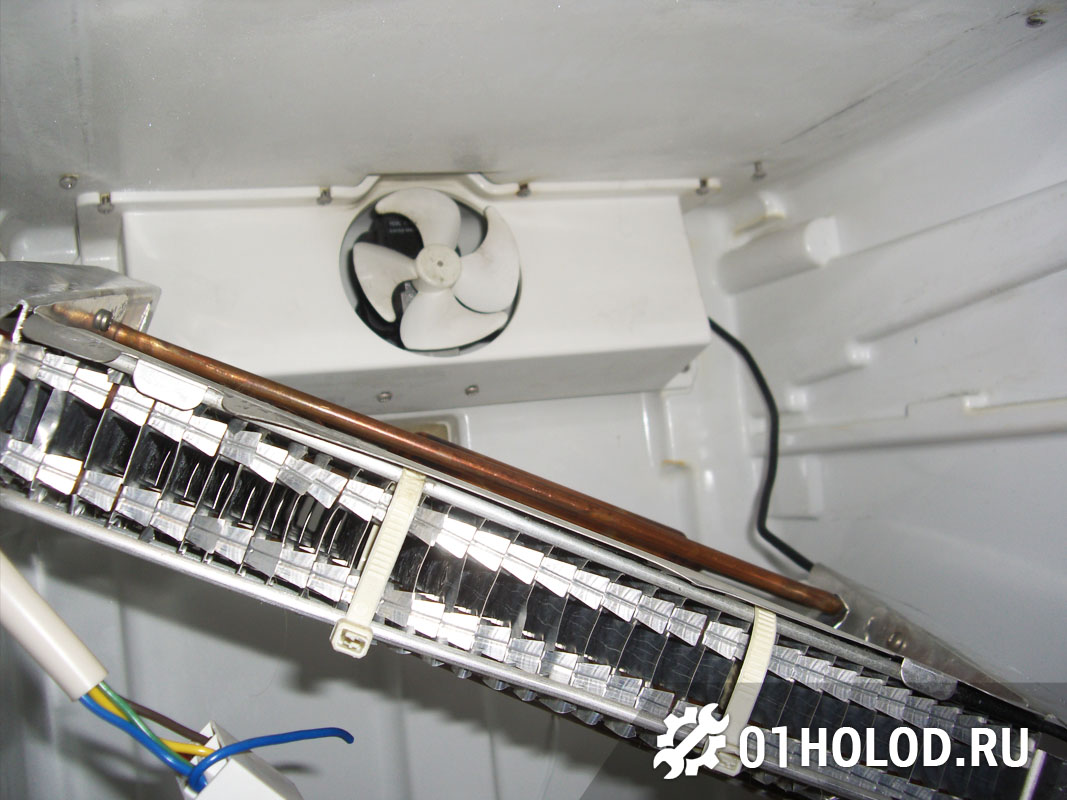 Замена вентилятора в холодильнике Whirlpool ARC-5250